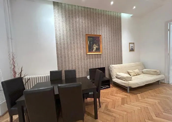 The Times Apartament