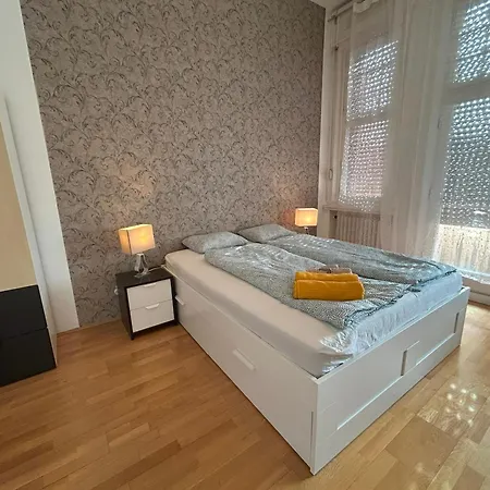 The Times Budapešť